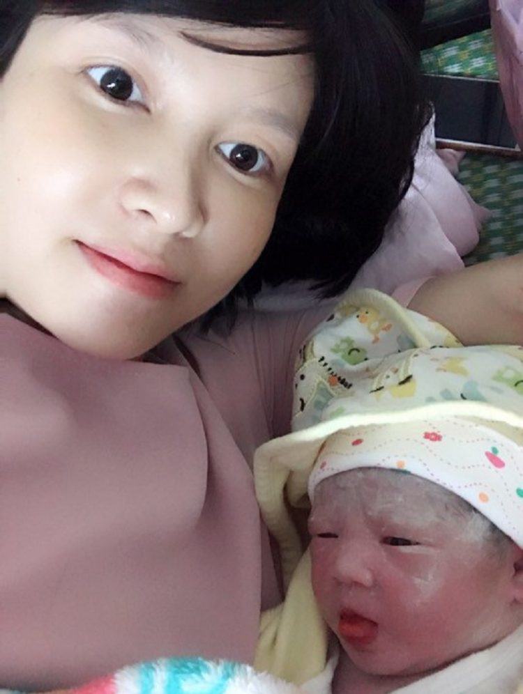 Mẹ Hà Nội 4 lần sinh thường "nhanh như chớp" 5