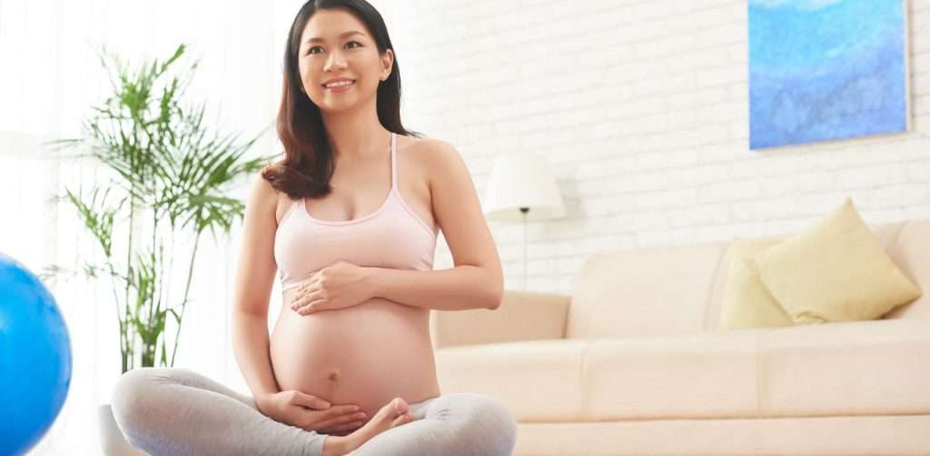 Tại sao bà bầu không nên ngồi xổm: Mẹ cập nhật ngay nhé! 3