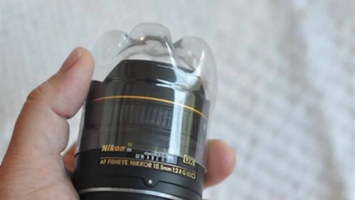 Dùng vỏ chai để bảo vệ ống kính máy ảnh