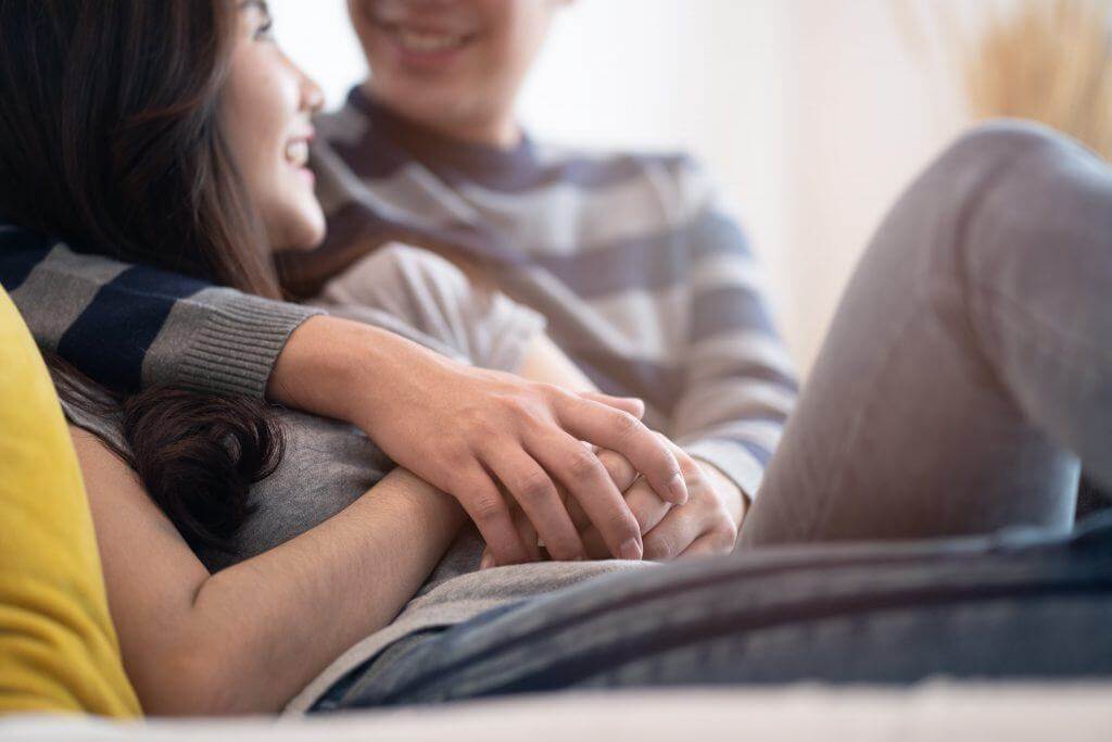 sau khi quan hệ nên làm gì