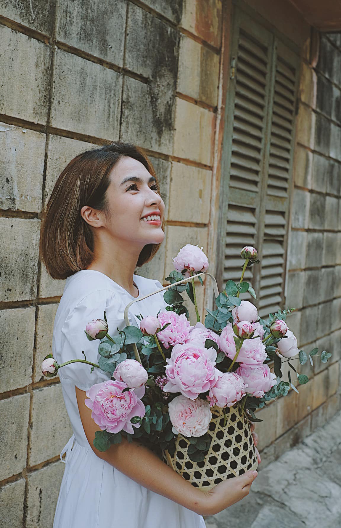 Đẹp lạ lùng với những bó hoa kết từ trái vải 46 Đẹp lạ lùng với những bó hoa kết từ trái vải 28