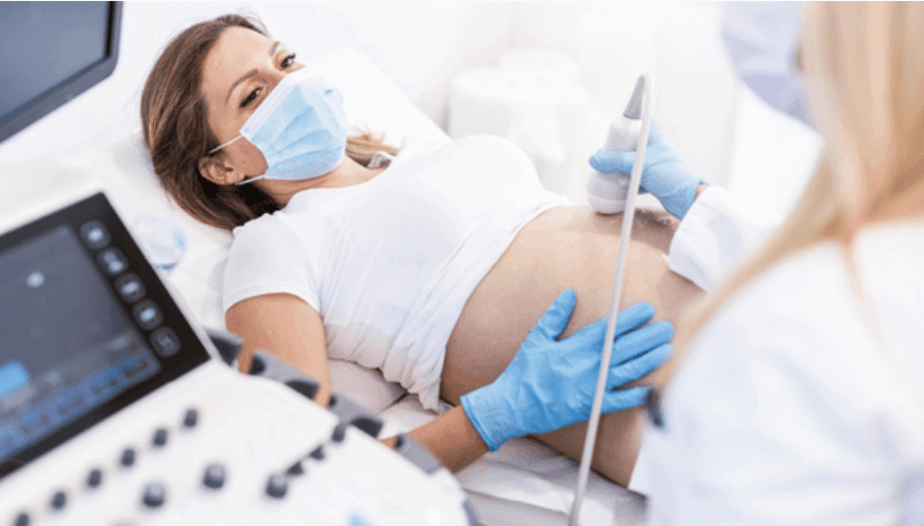 bệnh nhân nhiễm covid mang thai