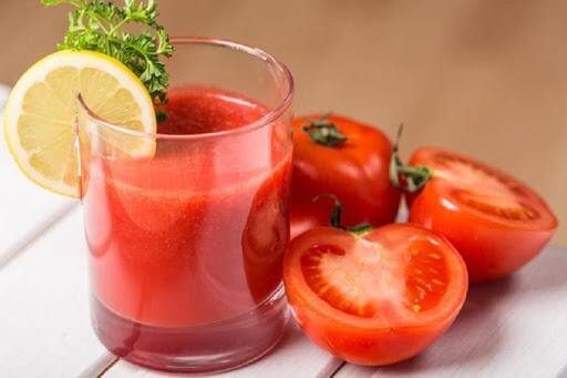 nước ép cà chua giàu vitamin A