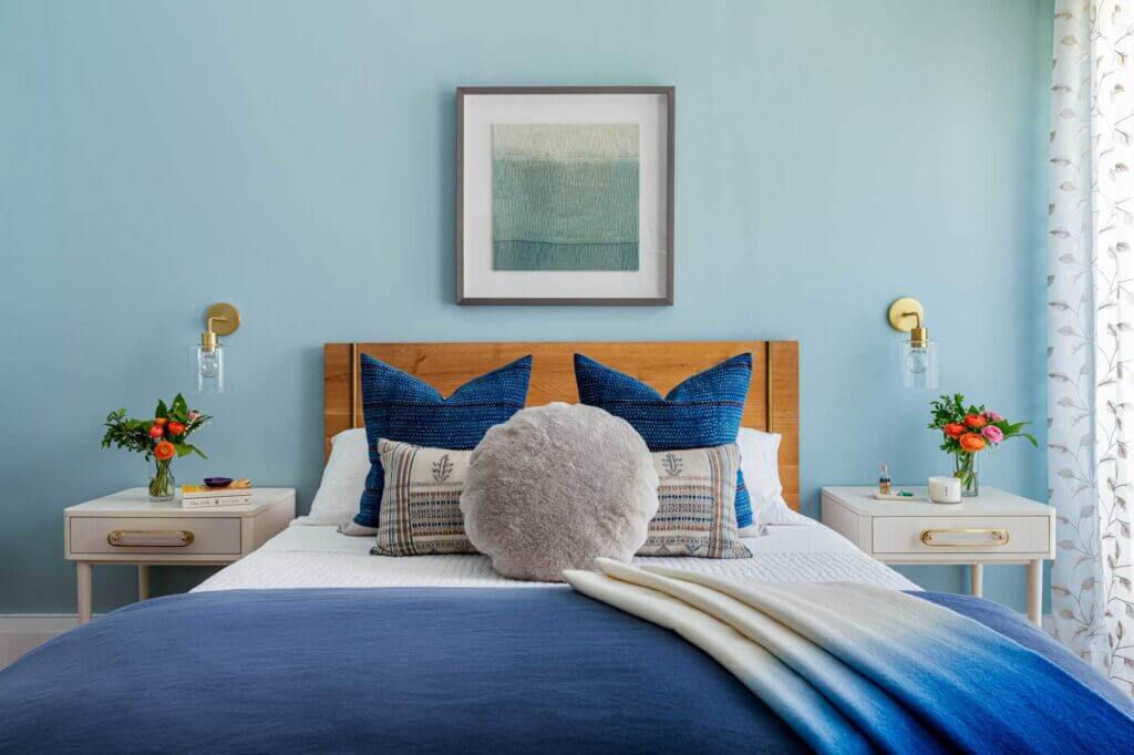 Trang trí phòng ngủ màu xanh dương như thế nào cho bắt mắt? 1