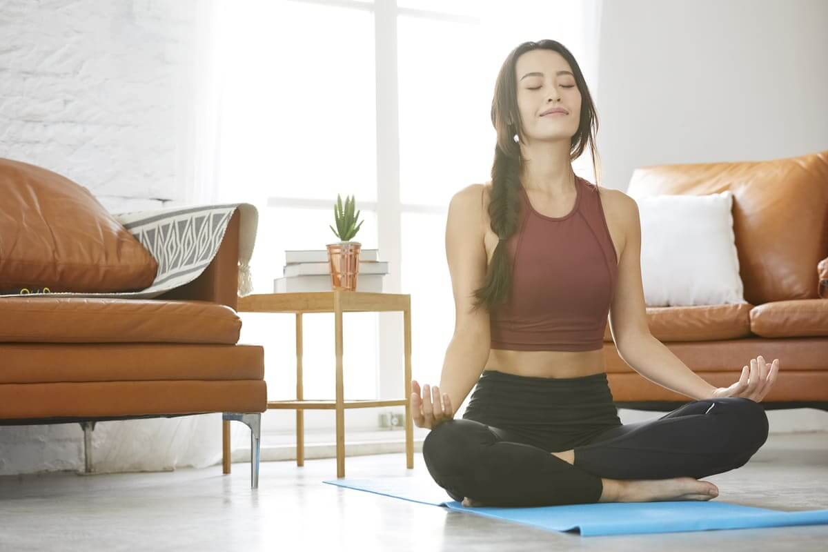 tư thế yoga giảm mỡ bụng