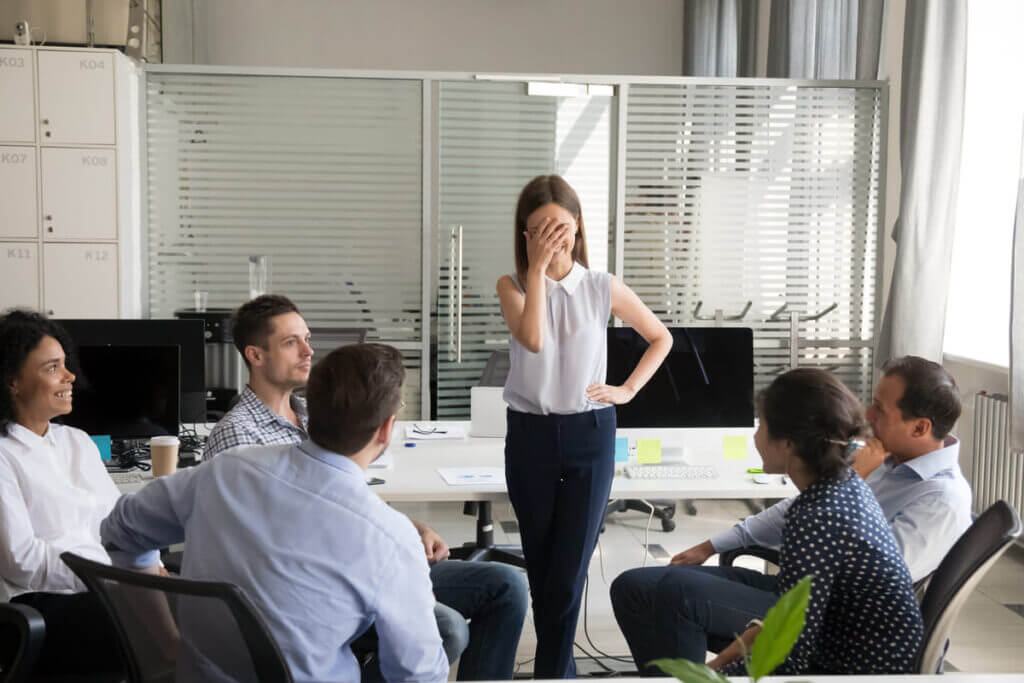 cảm giác thiểu tự tin
