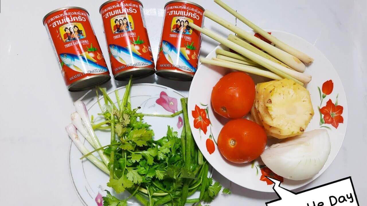Cách nấu bún cá hộp cà chua