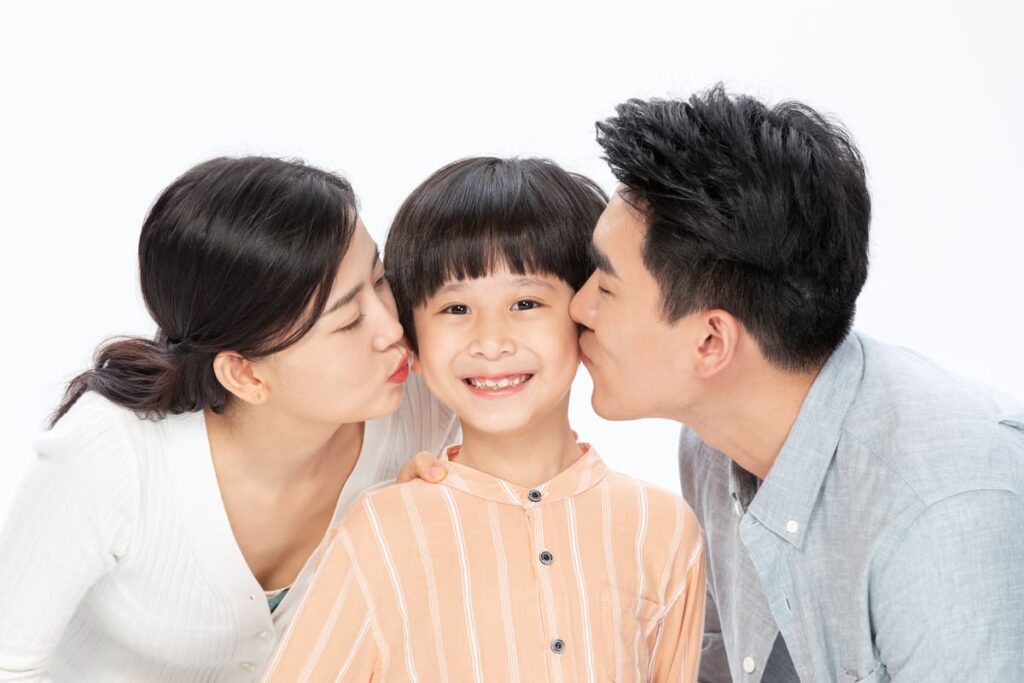 trẻ hướng nội