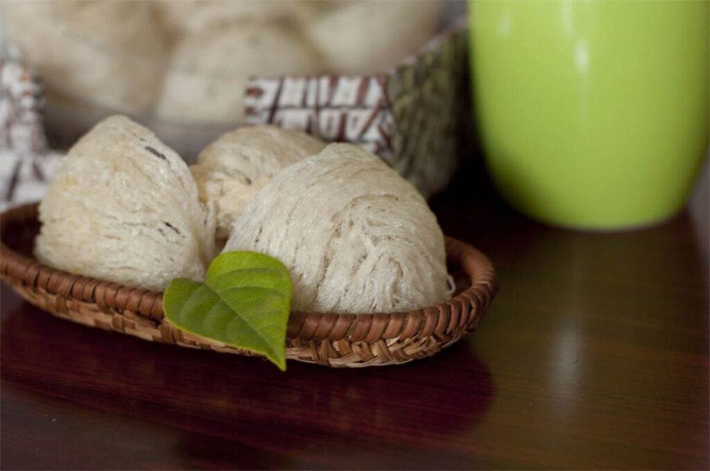 yến sào cho bé