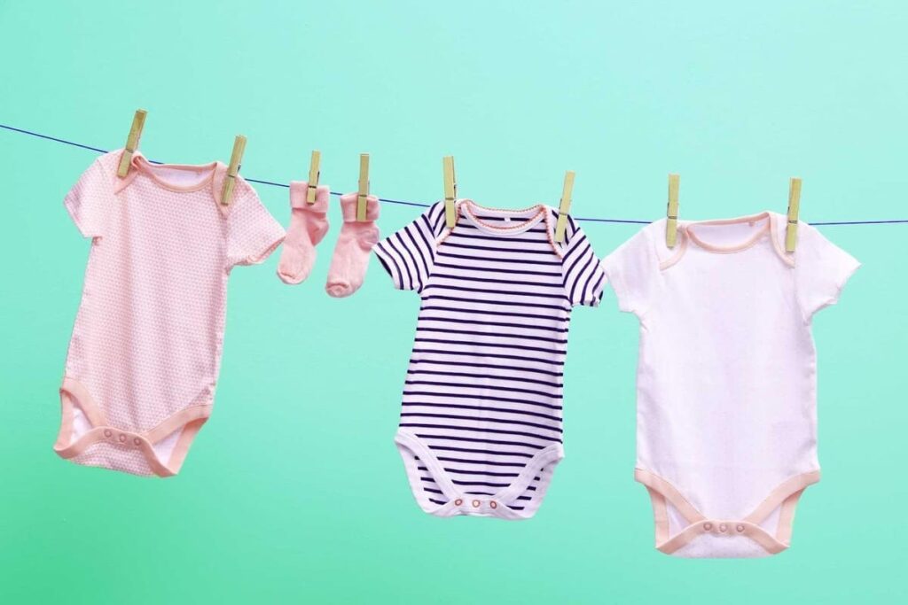 cách giặt quần áo trẻ sơ sinh