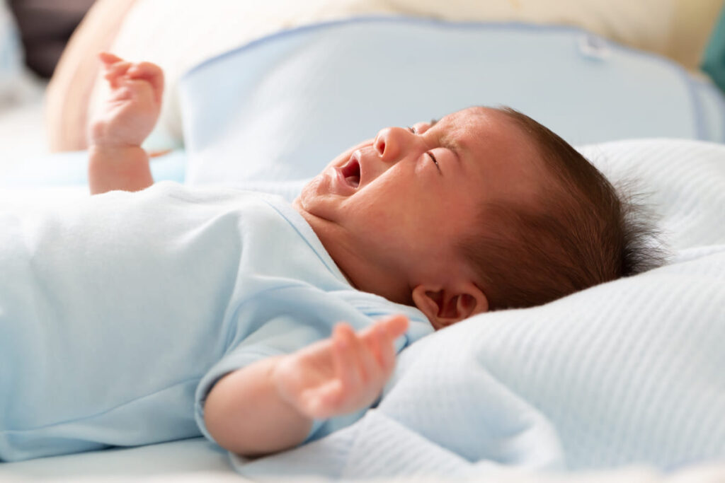 trẻ sơ sinh dưới 1 tháng tuổi bị tiêu chảy