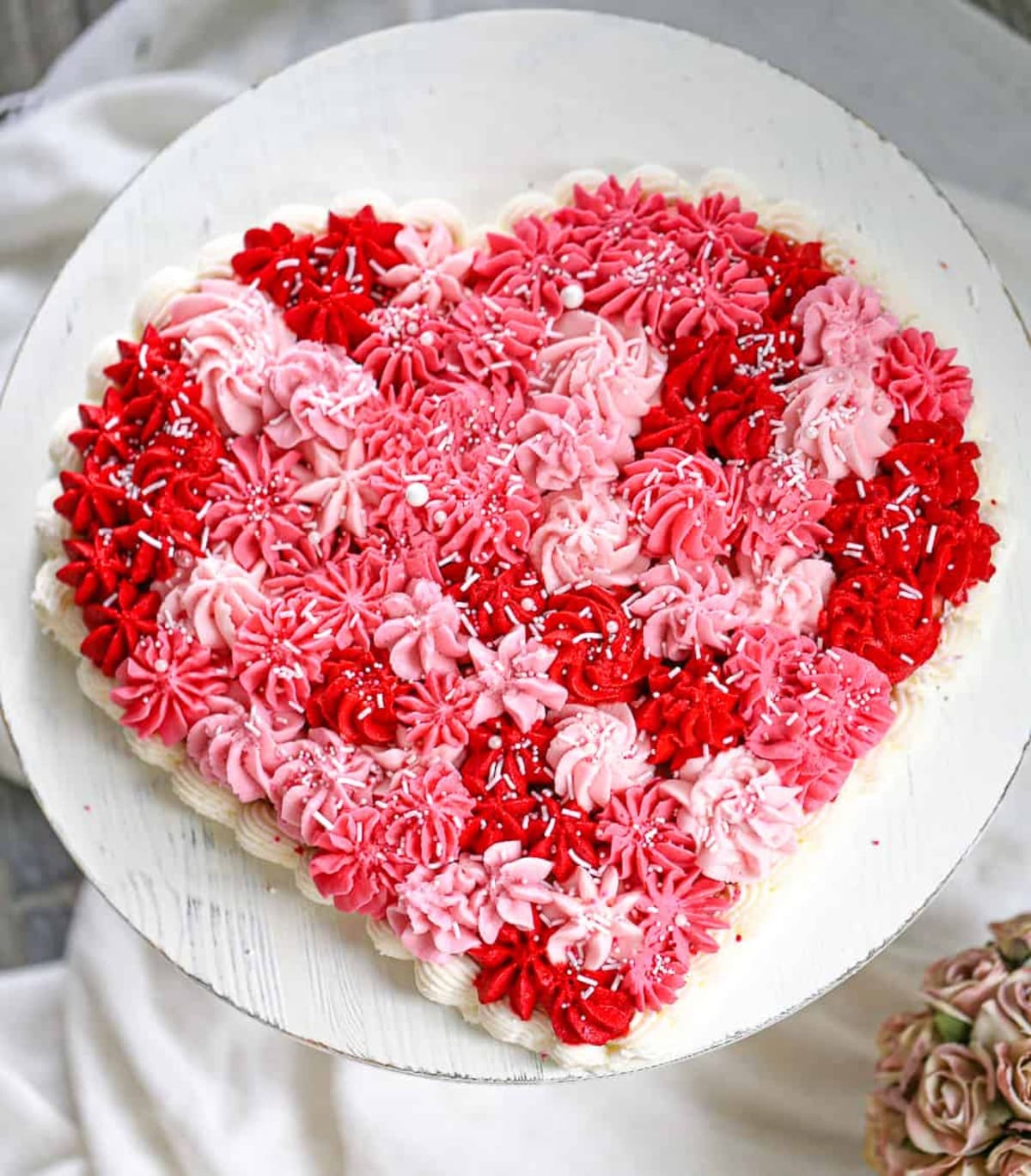 20+ ý tưởng trang trí bánh kem Valentine cực ngọt ngào cho người thương 21