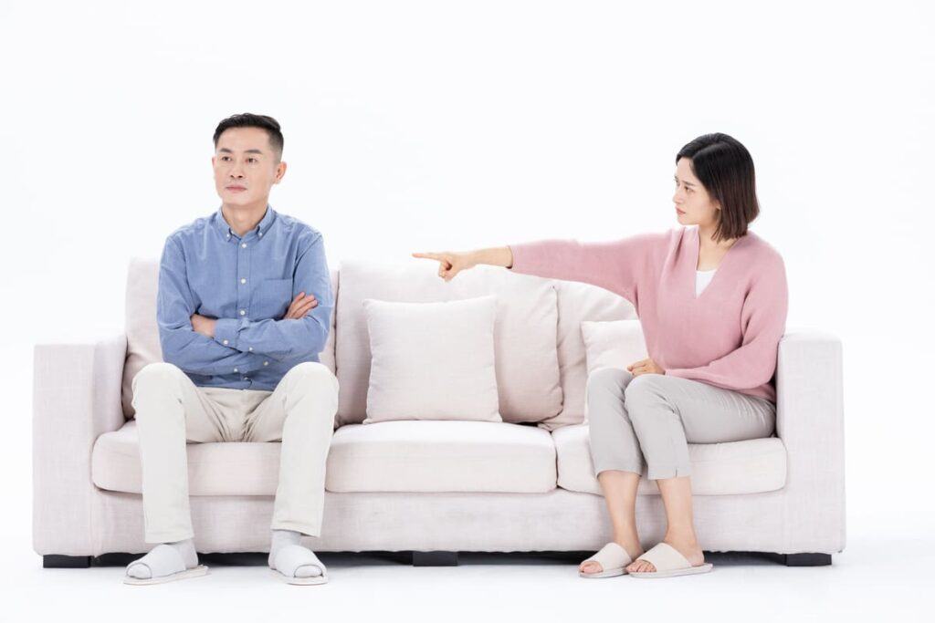 tâm lý đàn ông khi cãi nhau với vợ