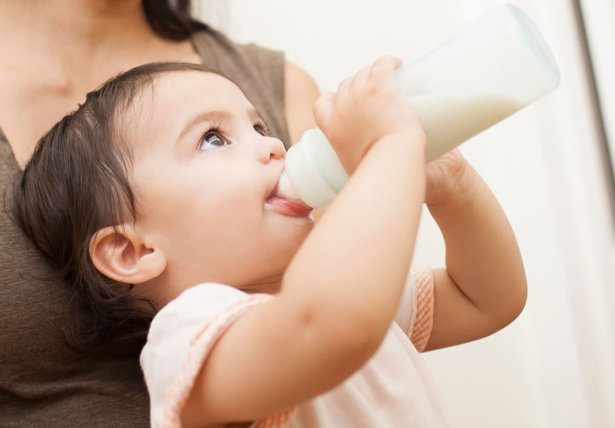 Lợi ích khi trẻ 1 tuổi uống sữa tươi