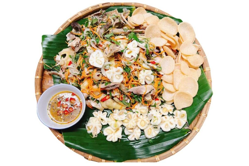 gỏi gà măng cụt