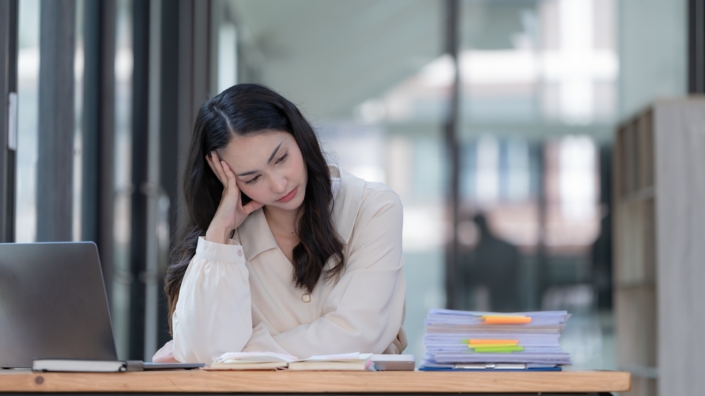 Khi thời gian trôi nhanh con người thường quên mất chính mình