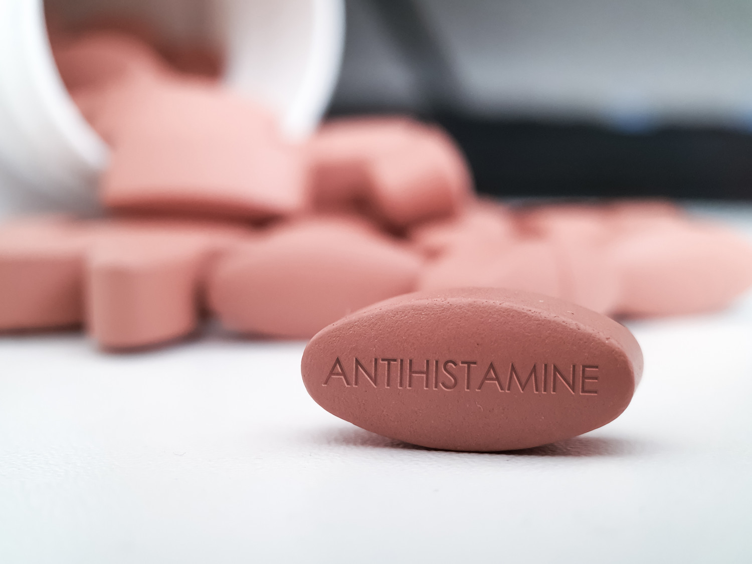 người bị dị ứng cồn có thể được chỉ định dùng thuốc kháng histamin
