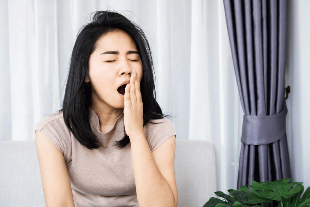 triệu chứng thiếu vitamin