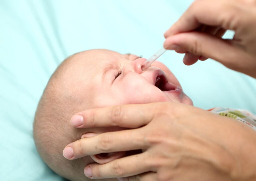 hướng dẫn chăm sóc trẻ sơ sinh sổ mũi