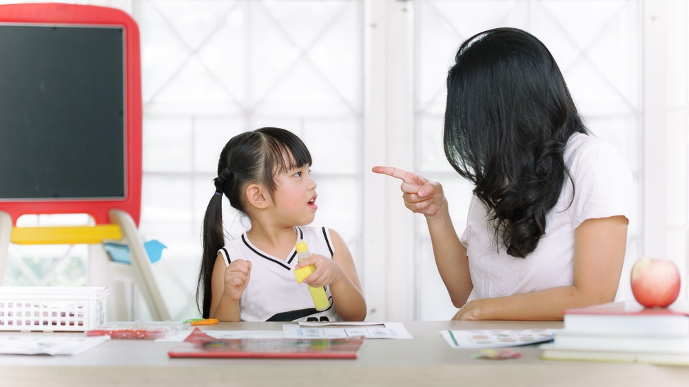 áp lực điểm số