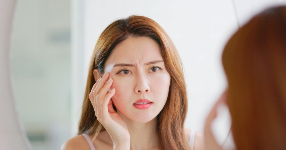 nếp nhăn trên trán