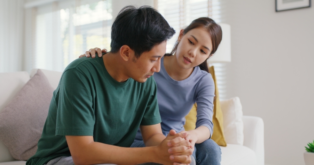 Tình nghĩa vợ chồng không còn là gồng gánh