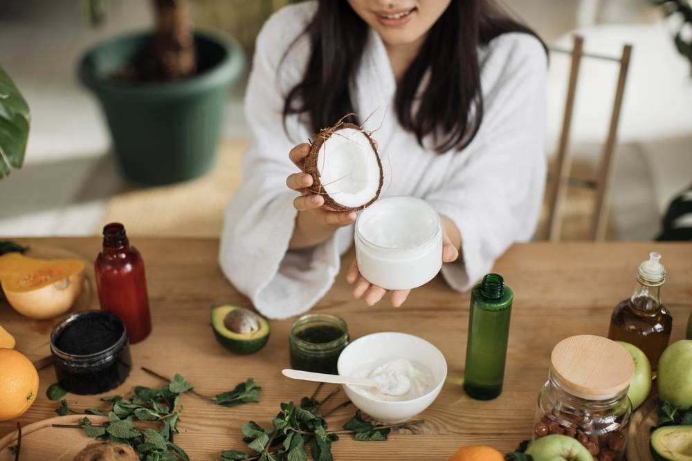 đắp mặt nạ thiên nhiên