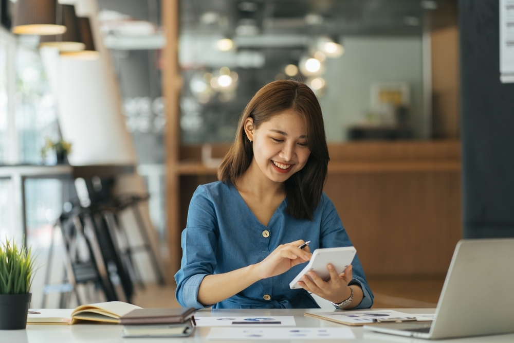 Phụ nữ 30 tuổi nên để dành tiền bao nhiêu là hợp lý