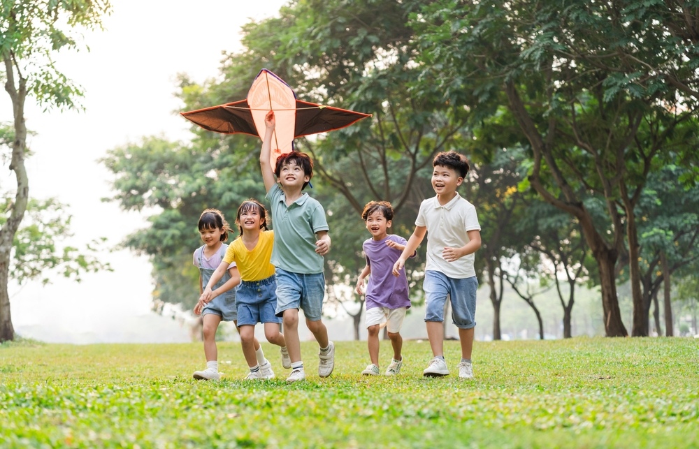 Cách sử dụng màn hình đúng cách để bảo vệ trí não trẻ