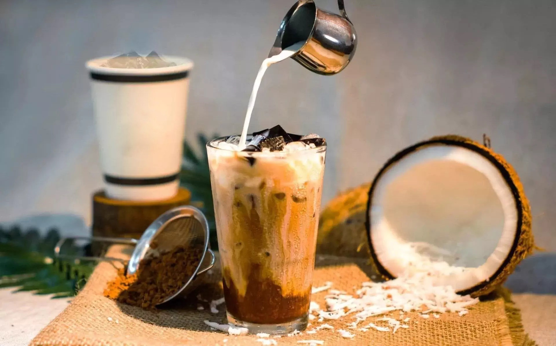 cà phê cốt dừa​