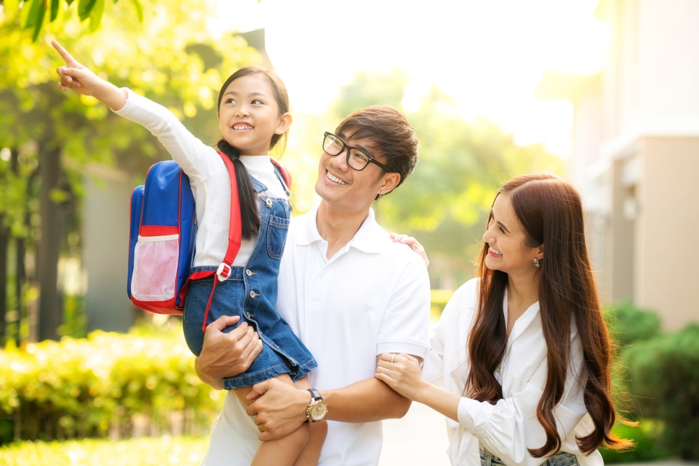 Phân chia trách nhiệm và điều chỉnh tâm lý đưa con đi học