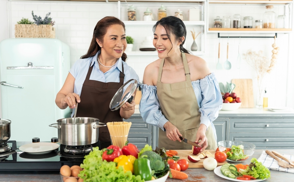 cách giải tỏa cảm xúc tiêu cực​ và duy trì cảm xúc tích cực trong mối quan hệ gia đình