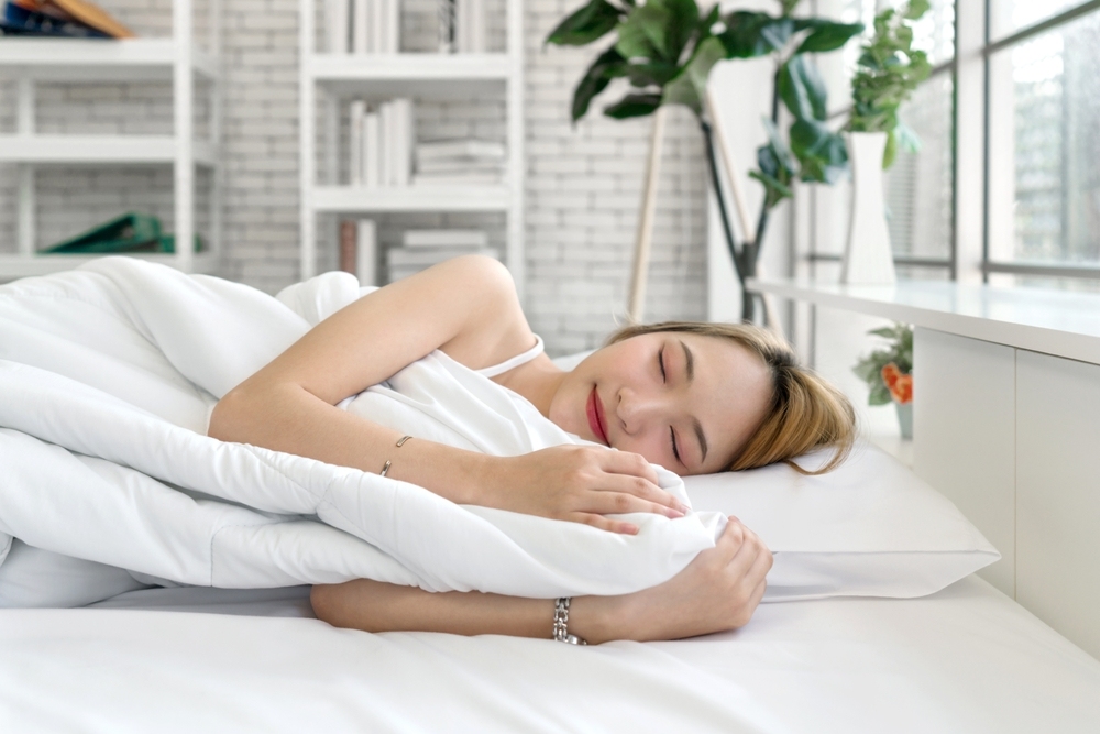 Cách ngủ đúng tư thế giúp dân văn phòng phòng ngừa đau cổ vai gáy