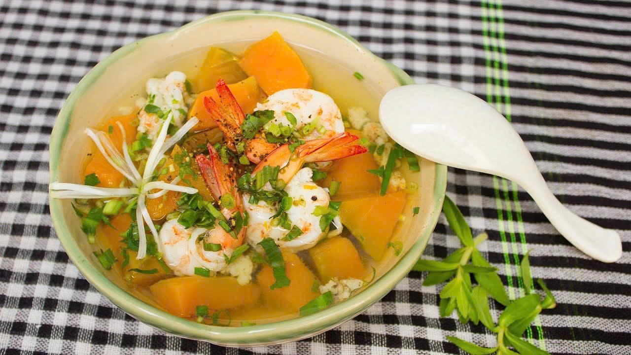 thực đơn ăn uống khoa học mỗi ngày gồm canh bí đỏ