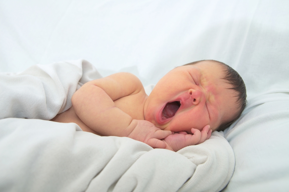 trẻ sơ sinh bị vàng da nên bổ sung gì​