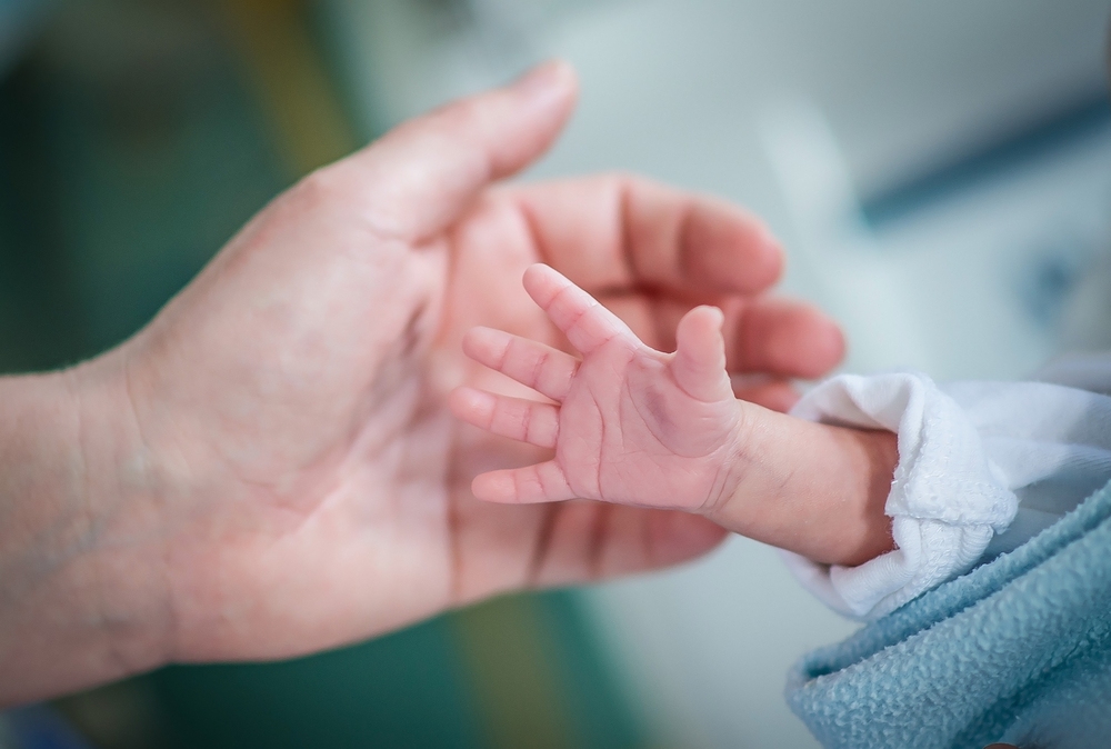 giúp trẻ sinh non tăng cân nhanh​