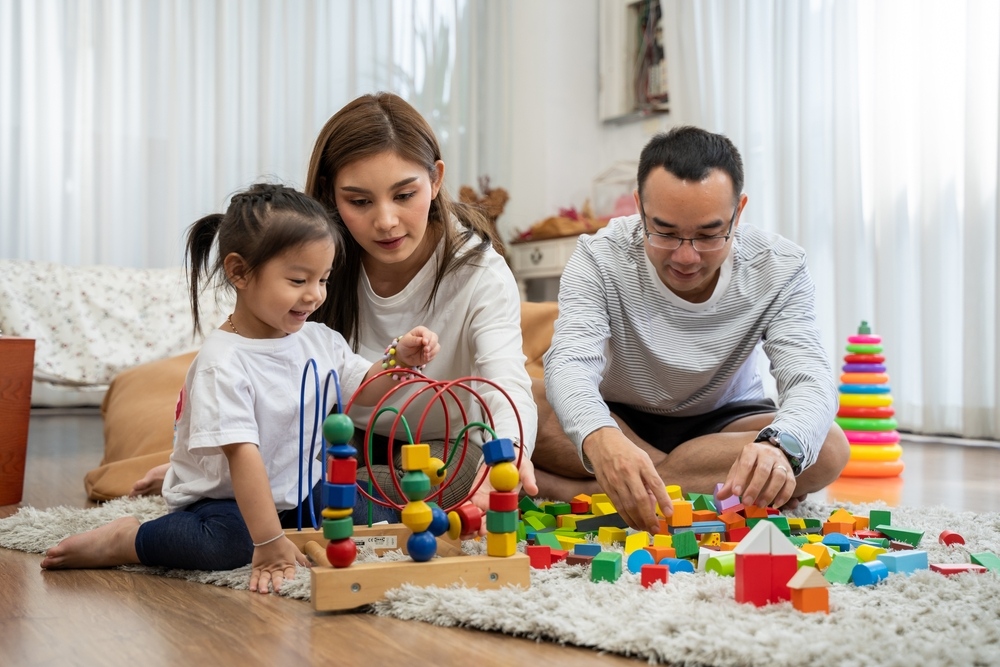 Cách chọn món đồ chơi bằng gỗ phù hợp cho trẻ
