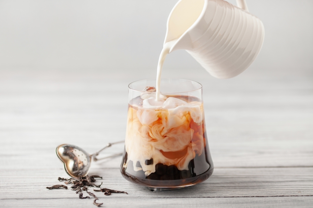 tìm hiểu sau sinh 1 tháng uống trà sữa được không​
