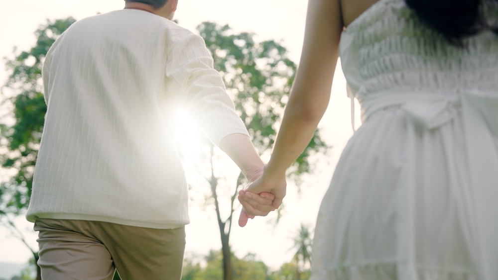 Hiểu đúng về skinship trong tình yêu