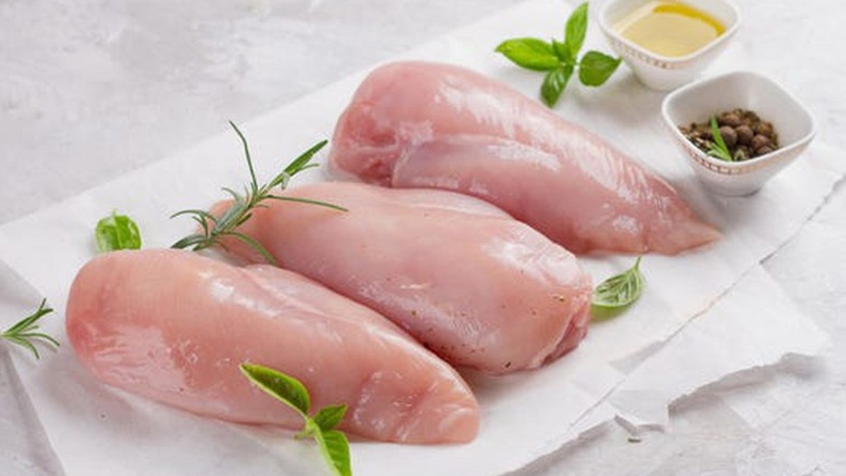 cách làm miến xào​ và lợi ích từ thịt gà