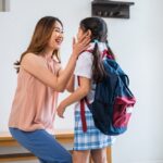 Ba mẹ cần làm gì để trẻ dễ hòa đồng trong những ngày nhập học mới? 4