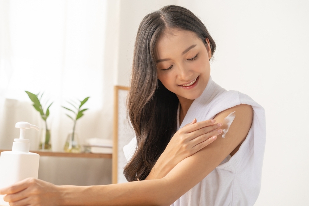 Chăm sóc bên ngoài để phụ nữ đẹp mà không cần trang điểm