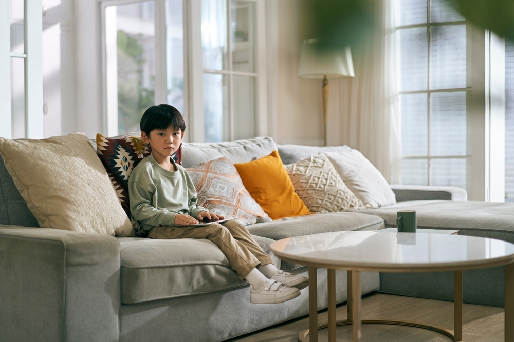 ghiền truyện tranh do thiếu gắn kết và tương tác cùng ba mẹ ghiền truyện tranh do thiếu gắn kết và tương tác với ba mẹ