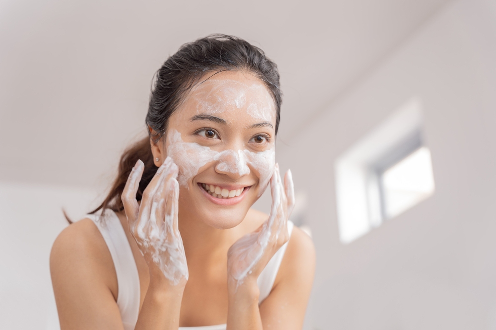 tẩy tế bào chết mặt cho da dầu mụn​