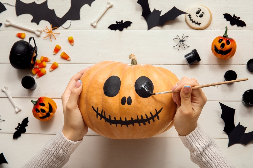 trò chơi halloween tạo hình bí ngô