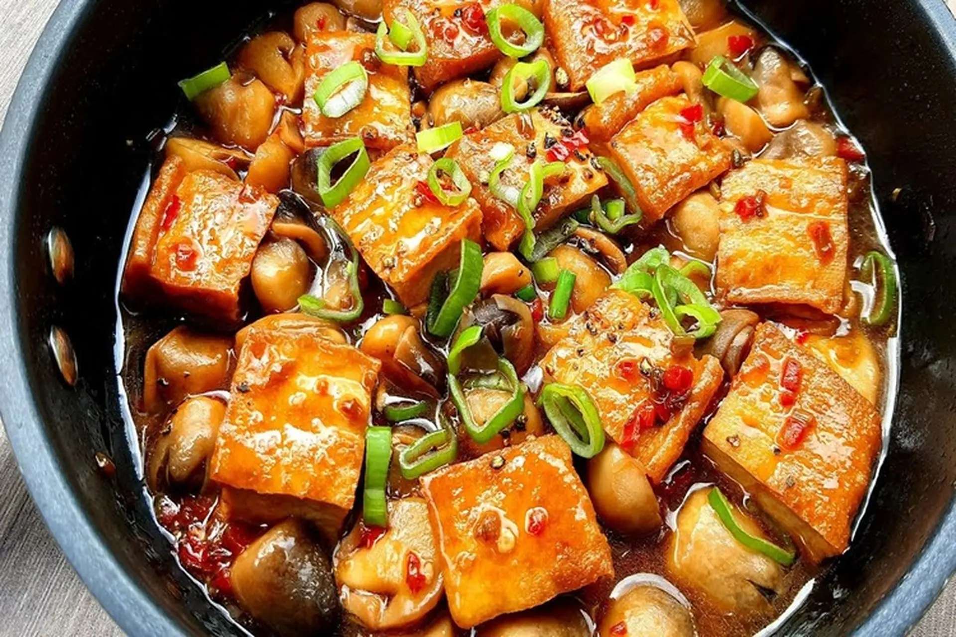 Mâm cơm nhiều rau cho ngày nhẹ bụng