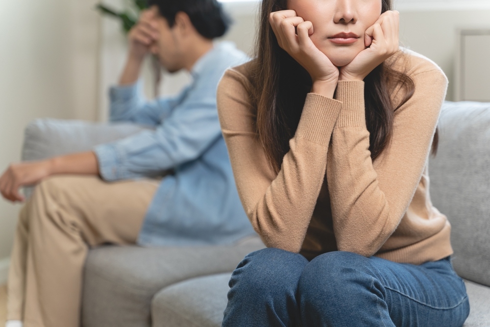 mong manh dễ vỡ​ và tác động tâm lý của mối quan hệ độc hại