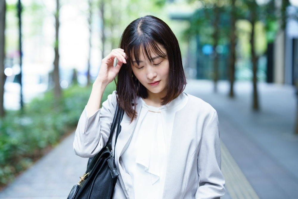 Không cảm xúc sau giờ làm: Khi cơ thể rã rời nhưng tâm trí còn nhọc nhằn hơn 2 không cảm xúc