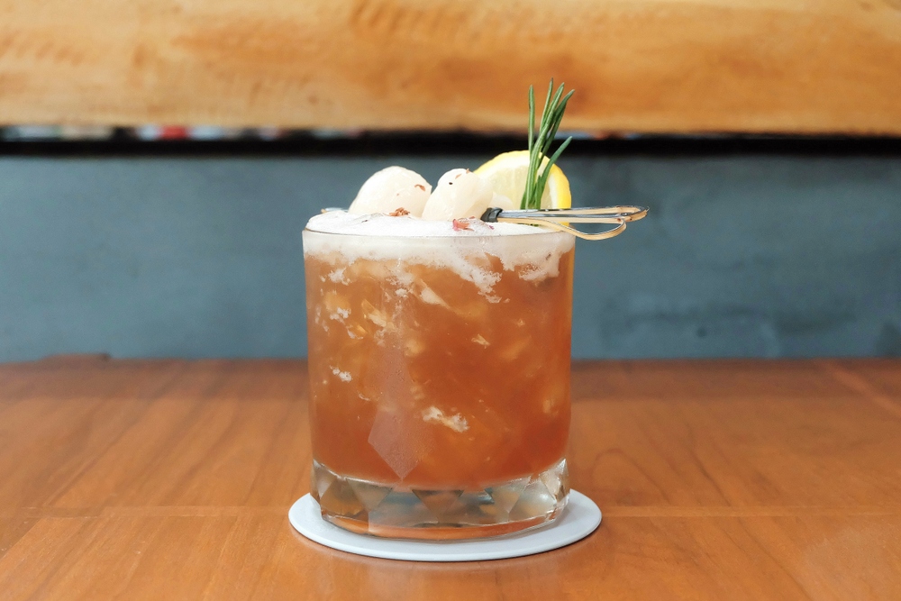 cách làm trà vải tại nhà