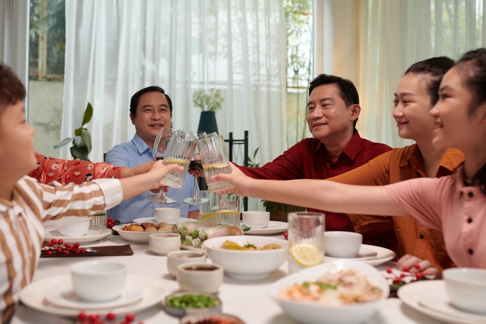 Cách giữ không khí ấm cúng sau lễ cúng tất niên cuối năm​